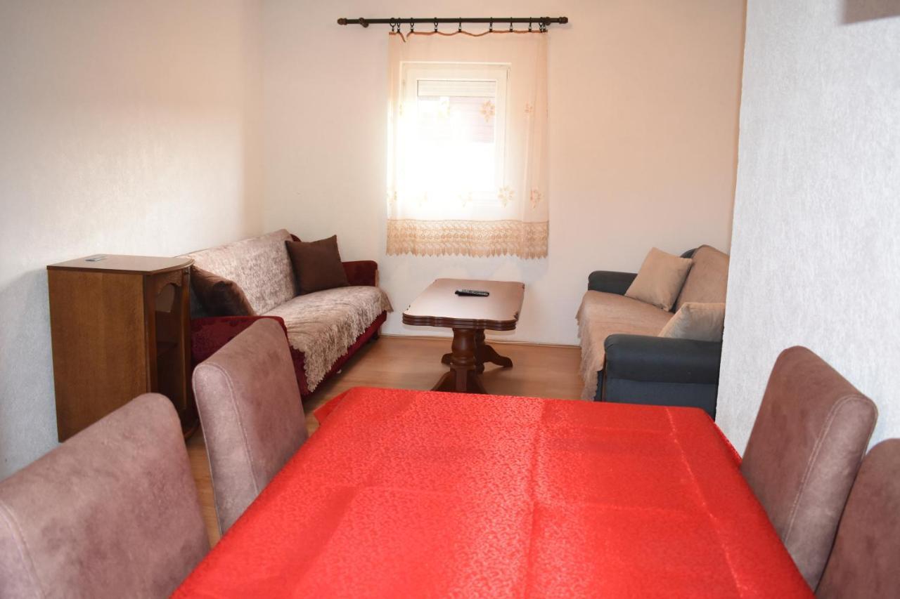 Apartmani Mitrovic Žabljak Buitenkant foto