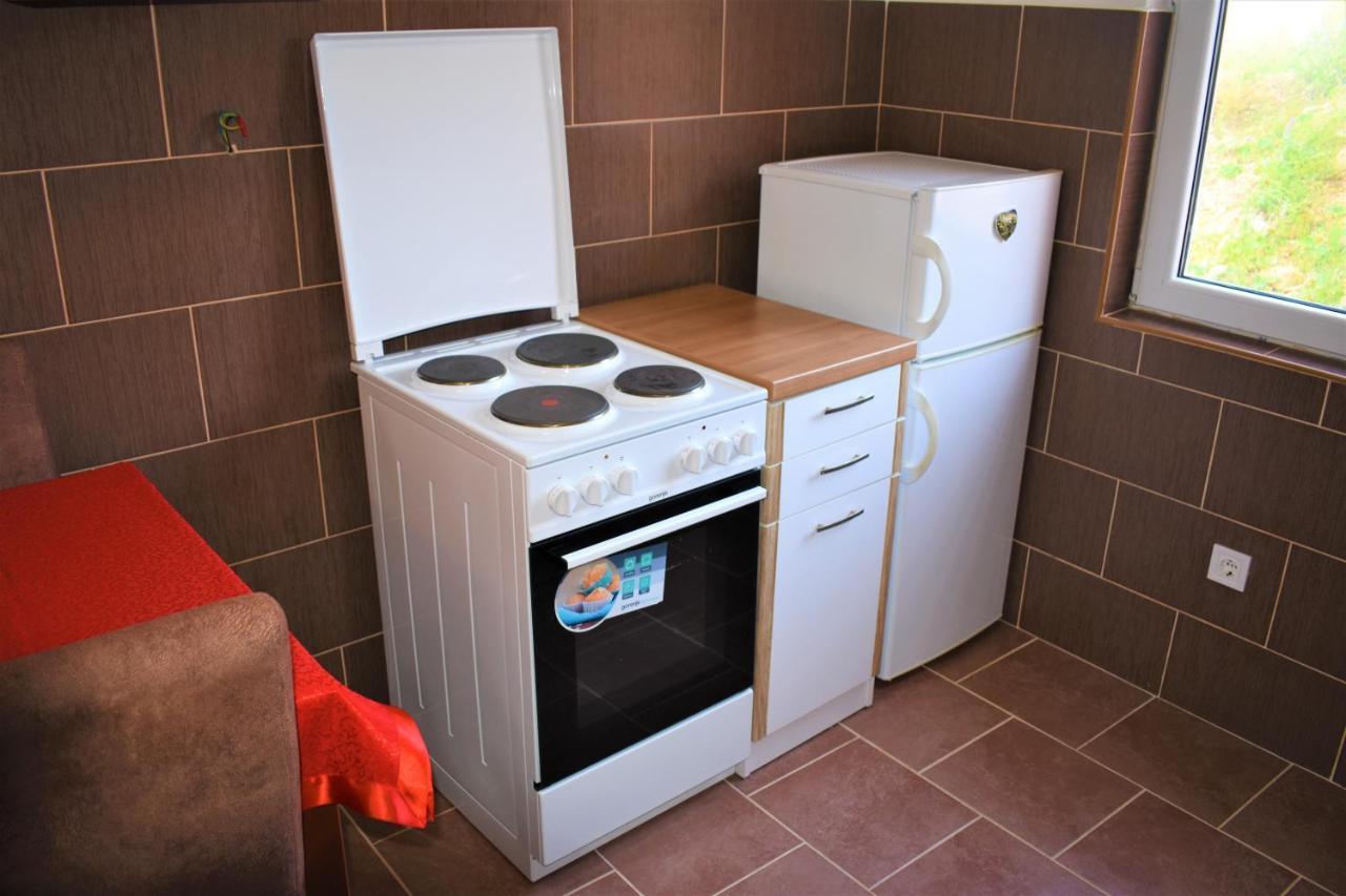 Apartmani Mitrovic Žabljak Buitenkant foto